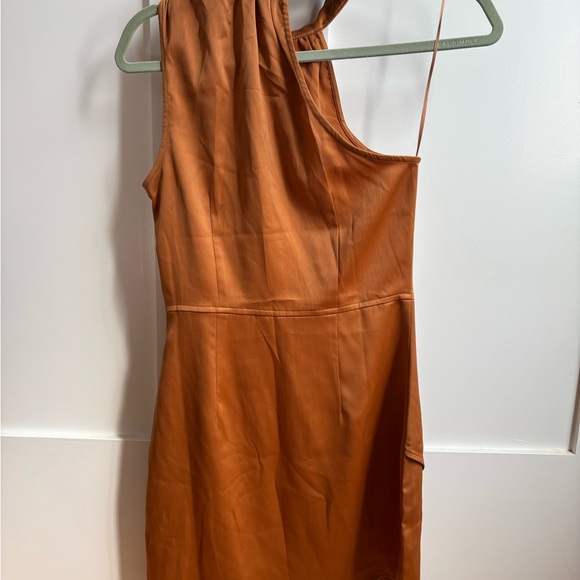 Kendall & Kylie Dress - Picture 2 of 4